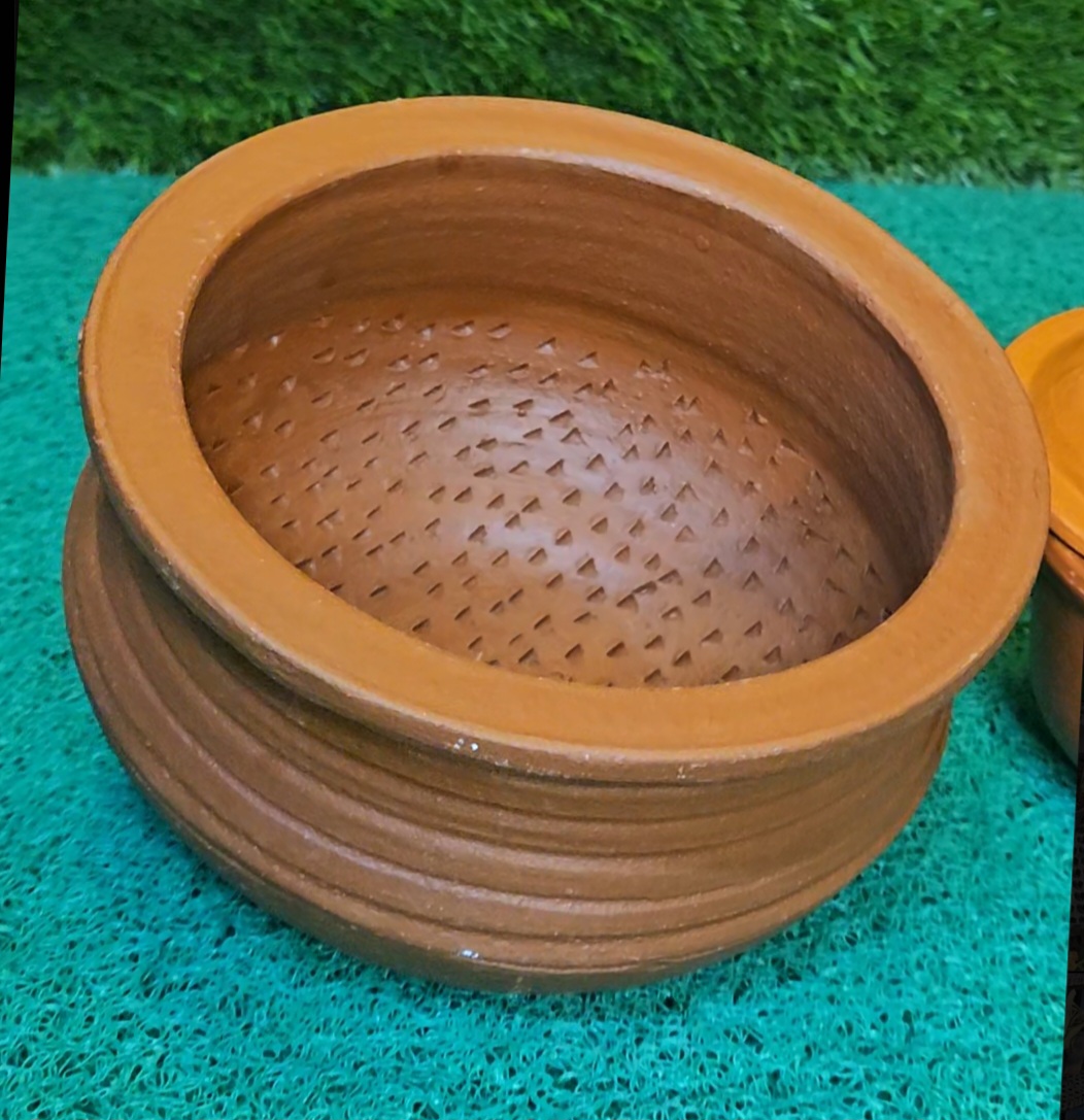 ChennaiPots Traditional Handmade Kothu Chatti 2 ltrs & Curd Bowl 550 ml (Combo) - Image 5